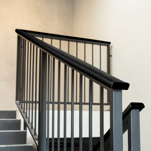 Zakończenie do listwy poręczowej PVC, zaślepka do profilu poręczowego PREMIUM, 40x8, czarny