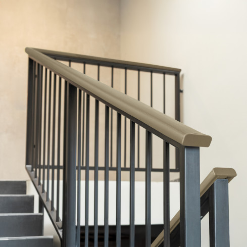 Zakończenie do listwy poręczowej PVC, zaślepka do profilu poręczowego PREMIUM, 40x8, mosiądz