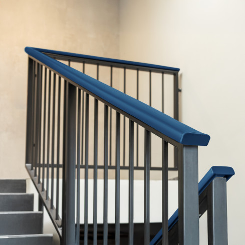 Zakończenie do listwy poręczowej PVC, zaślepka do profilu poręczowego PREMIUM, 40x8, granatowy