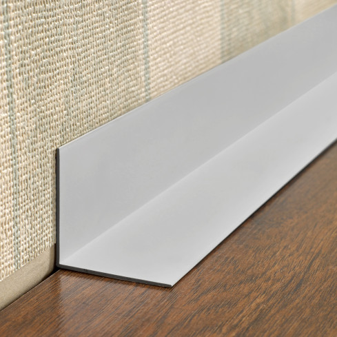 Kątownik twardy klejony po zewnętrznej stronie, bordowy