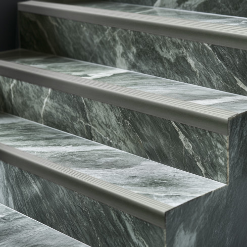 Profil schodowy antypoślizgowy samoprzylepny, 40x25, jasnozielony