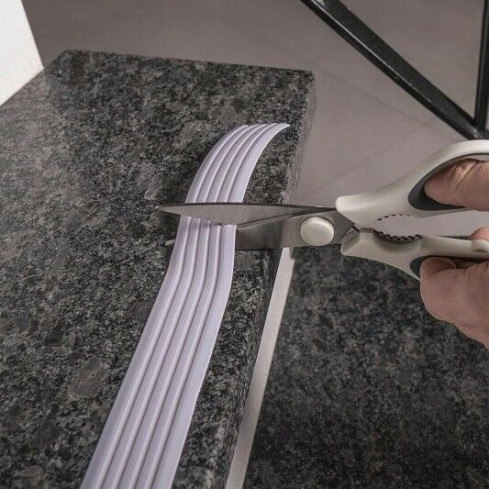 Listwa antypoślizgowa LAP czerwony 5m