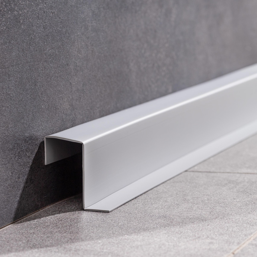 Listwa wielofunkcyjna z PCV 4n1 – samoprzylepny panel wykończeniowy, 120mm, ciemnoszary