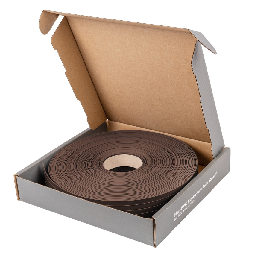 Taśma ogrodzeniowa PCV - wąska, pionowa listwa do ogrodzeń panelowych, do przetłoczeń, 900 g/m2, brąz RAL 8017