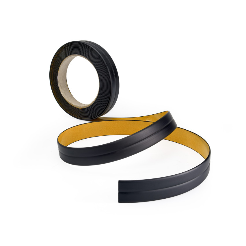 Listwa wykończeniowa samoprzylepna czarna PCV 10/10 5m