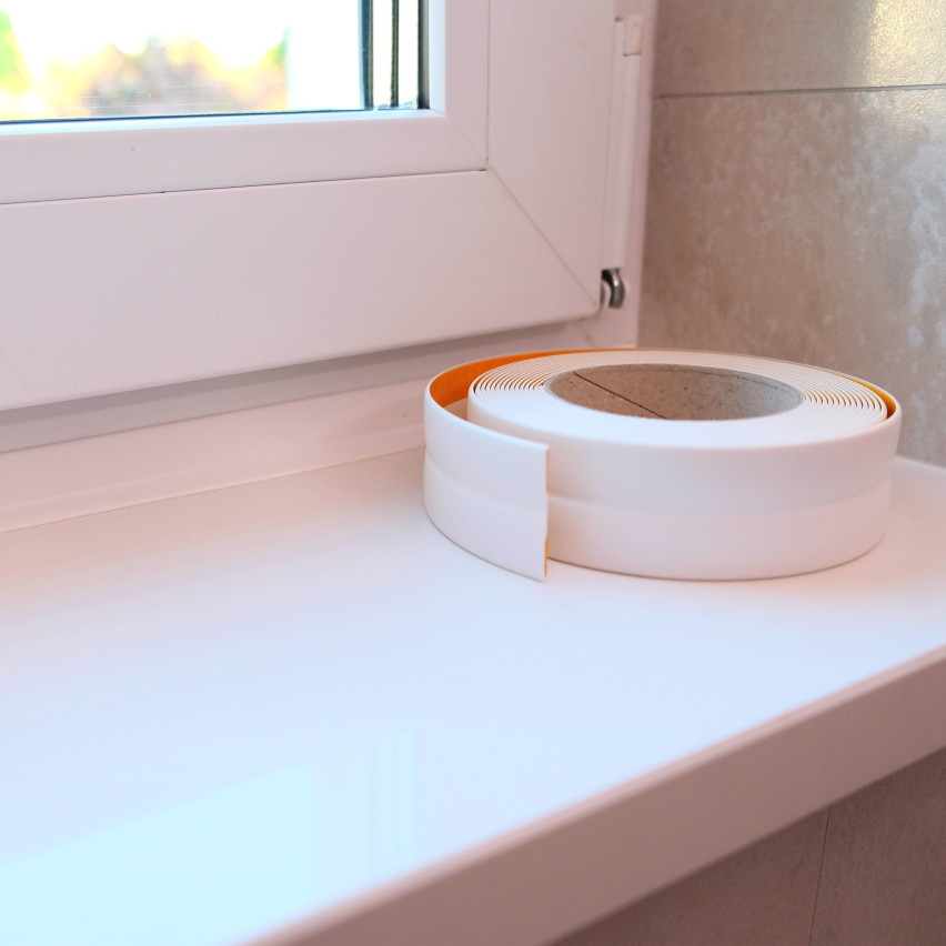 Listwa wykończeniowa samoprzylepna srebrna PCV 