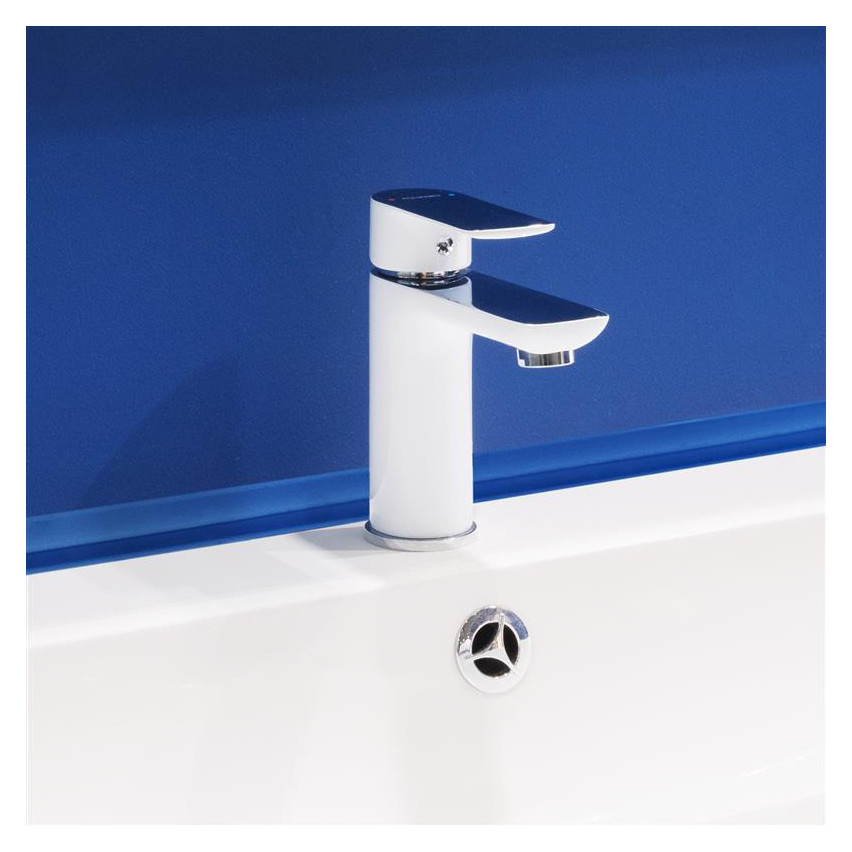 Listwa montażowo-wykończeniowa samoprzylepna PCV na taśmie piankowej 10/10, niebieski 5m