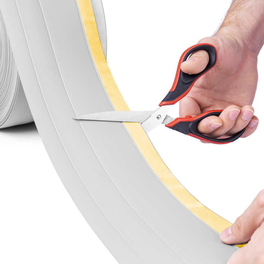 Listwa wielofunkcyjna z PCV 4in1 – samoprzylepny panel wykończeniowy, 120mm, piaskowy