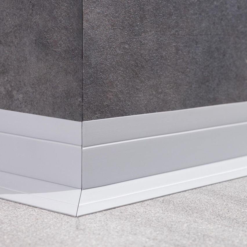 Listwa wielofunkcyjna z PCV 4in1 – samoprzylepny panel wykończeniowy, ceglany