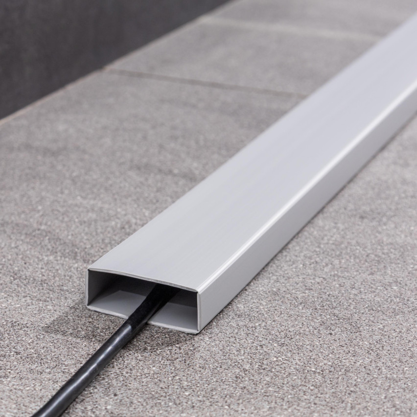 Listwa wielofunkcyjna z PCV 2in1 – samoprzylepny panel wykończeniowy, 110 mm, brąz