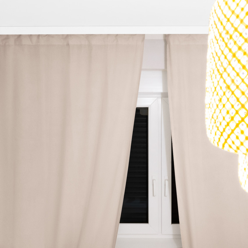 Listwa karniszowa czarna 2m