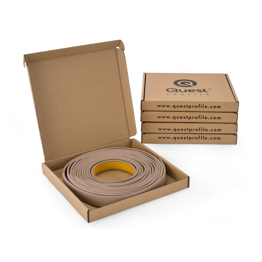 Profil meblowy C 18 mm, beżowy z taśmą klejową, długość 5m